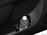  Cup holder prop (tertiary) photo
